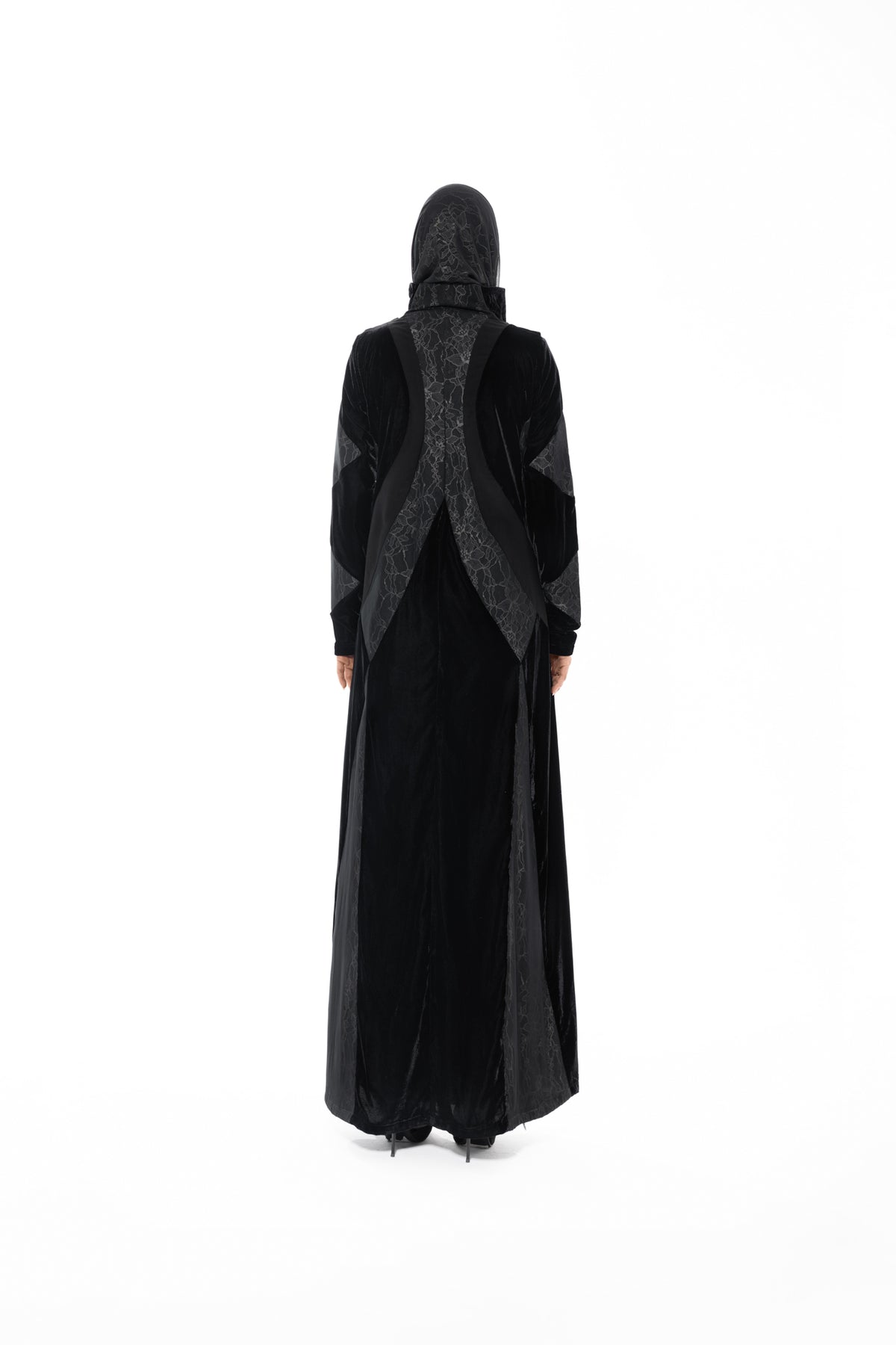F008 black