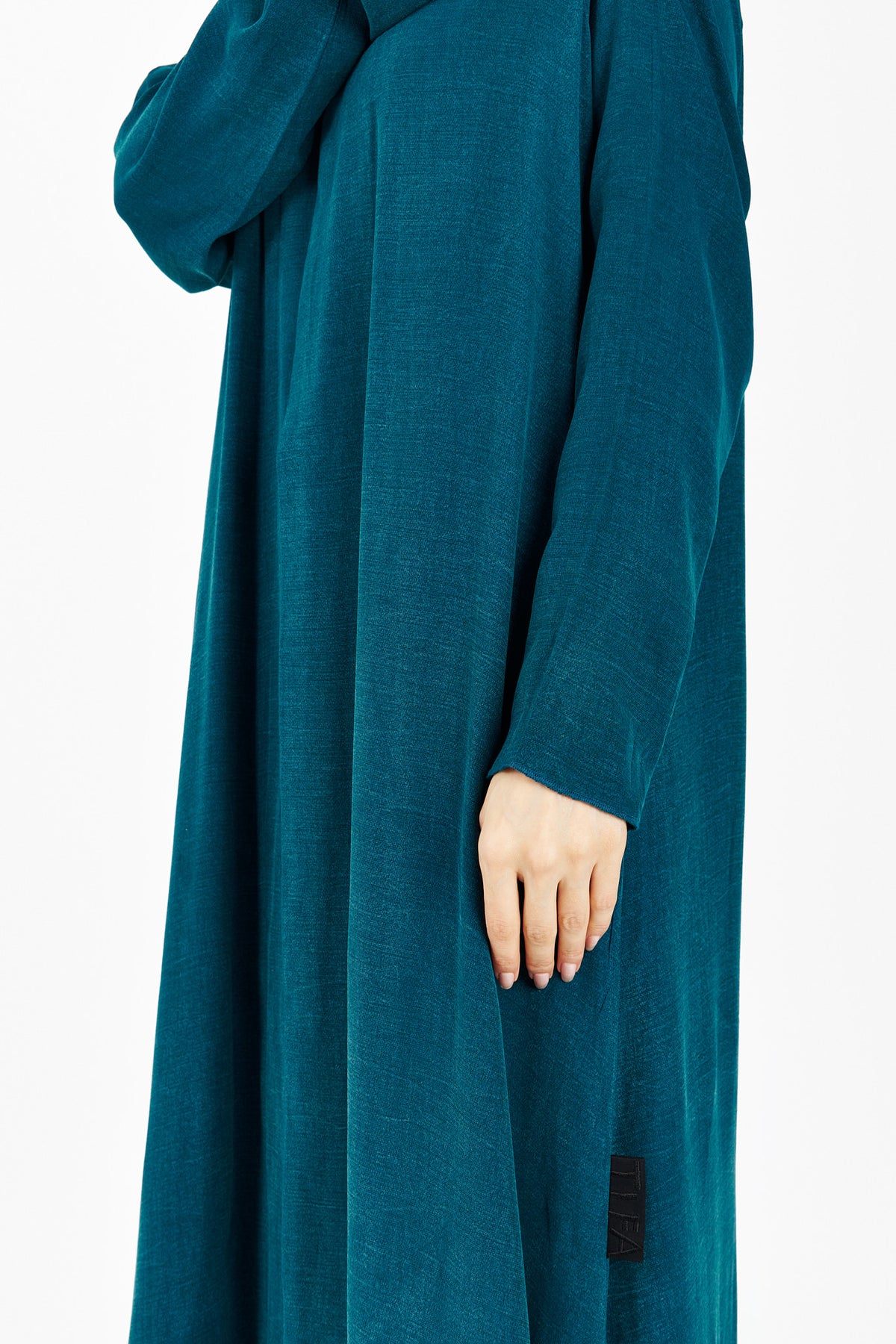 T016 blue