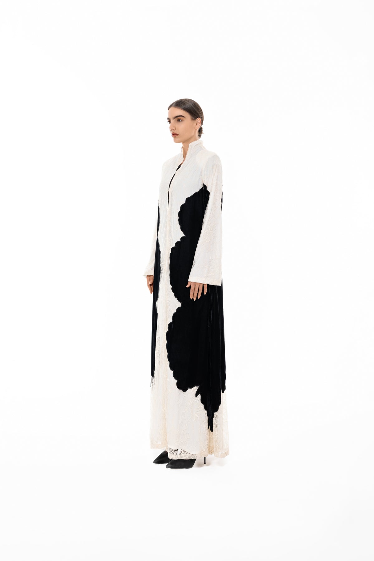 F005 white
