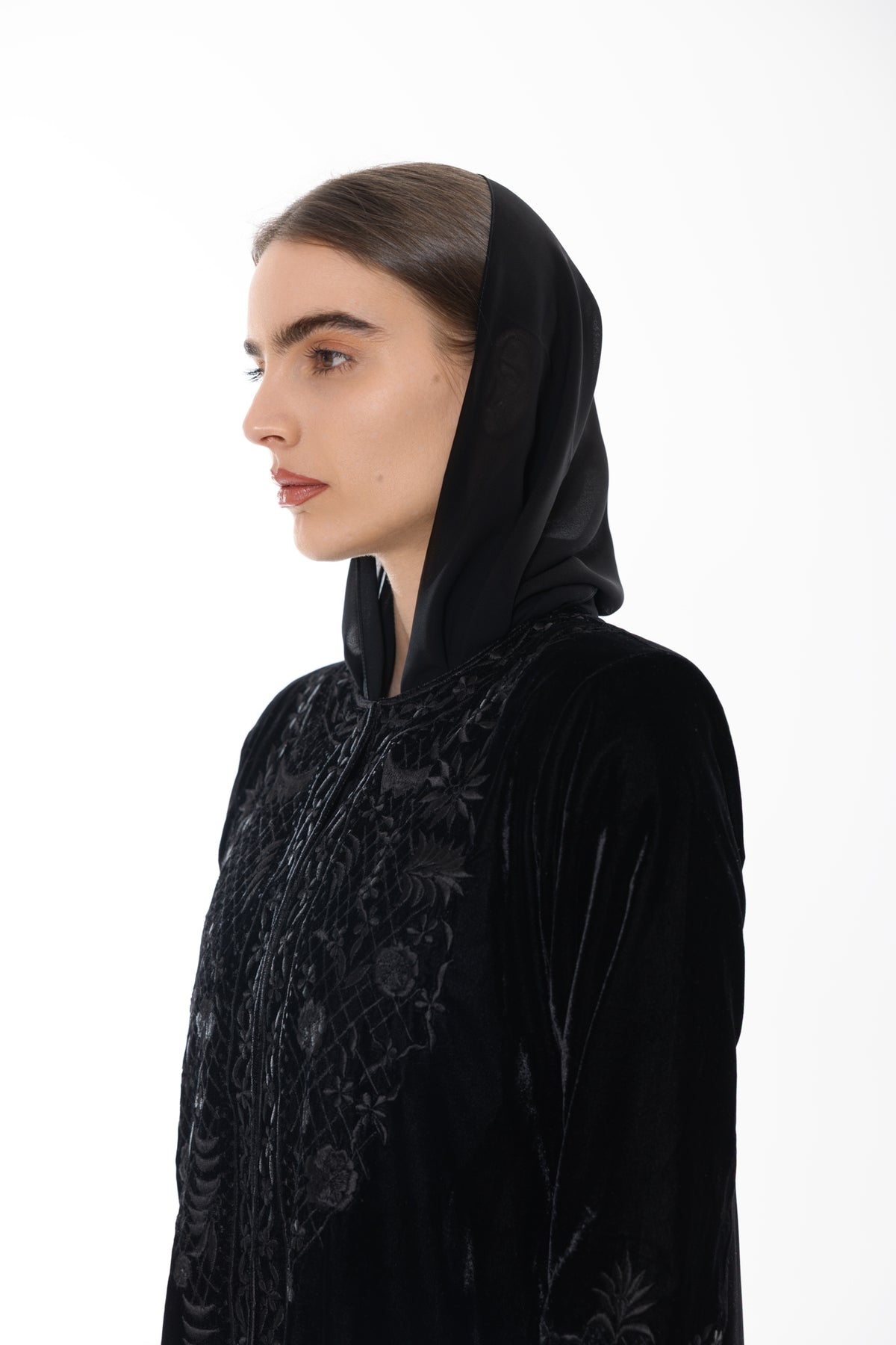F008 black