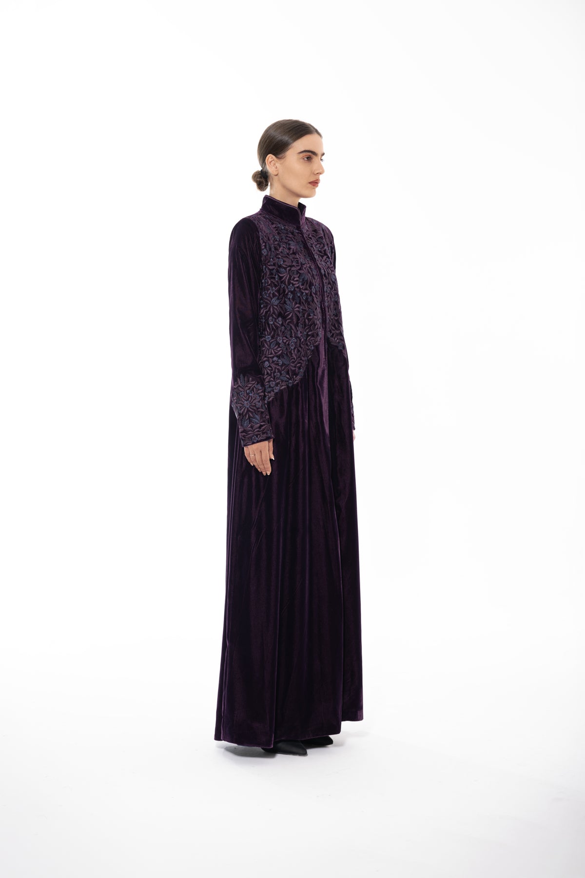F004 Purple
