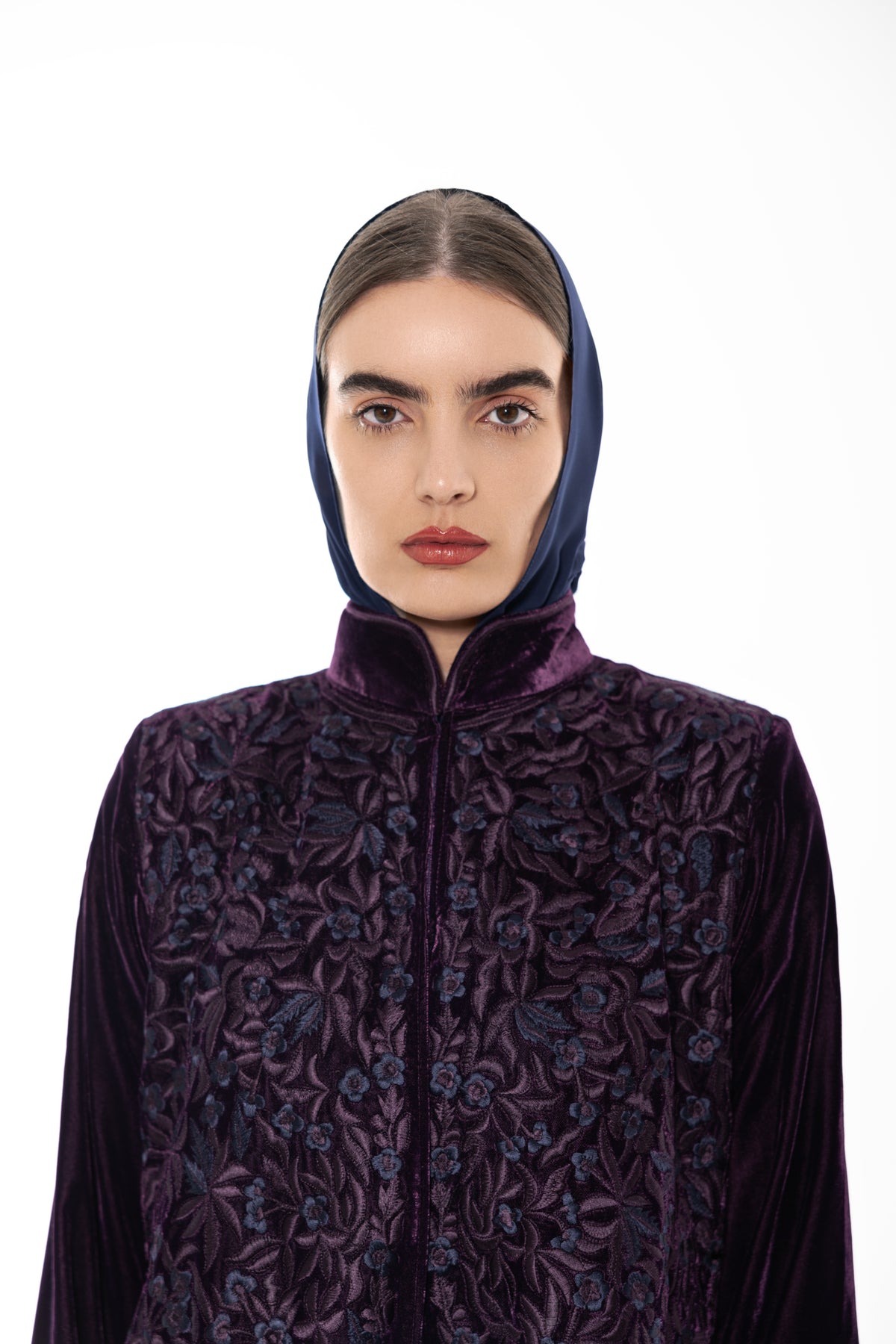 F004 Purple