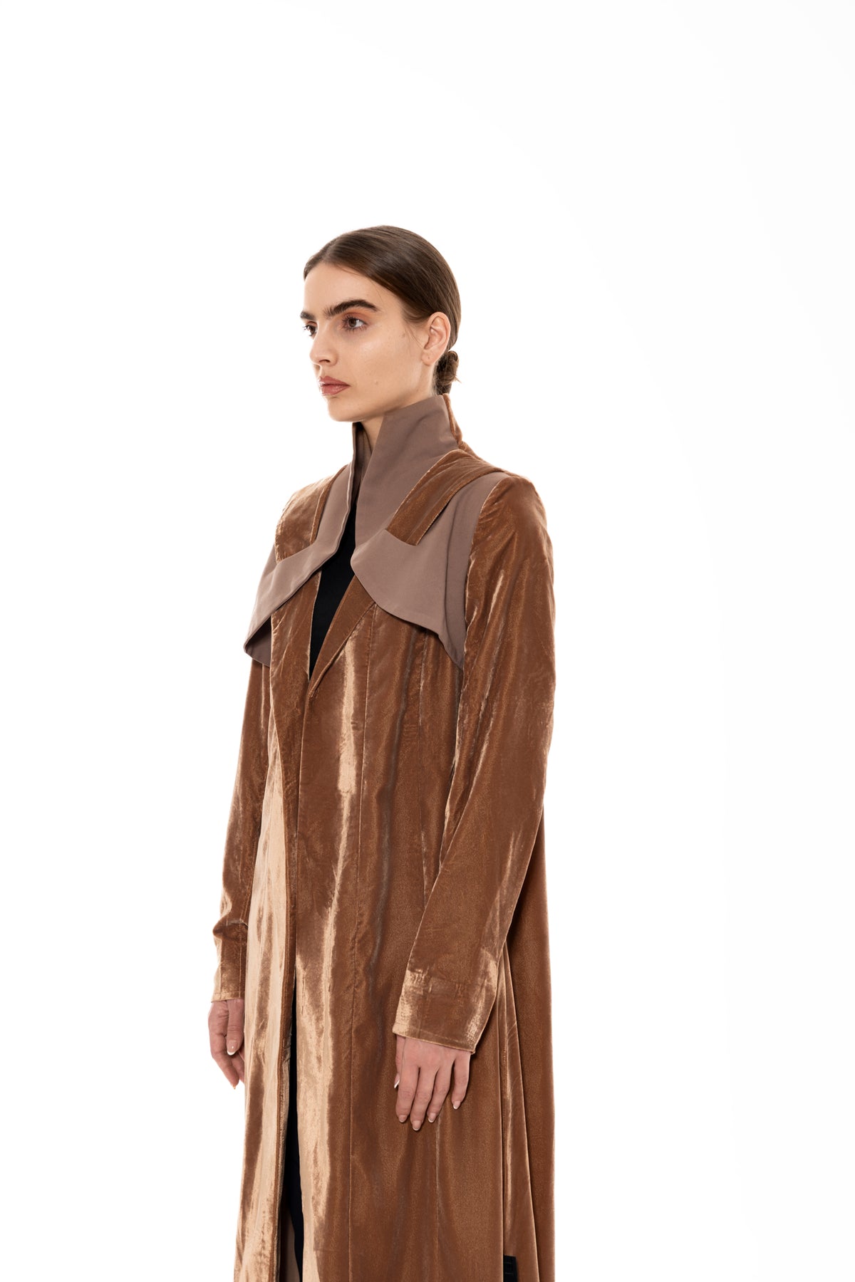 F009beige