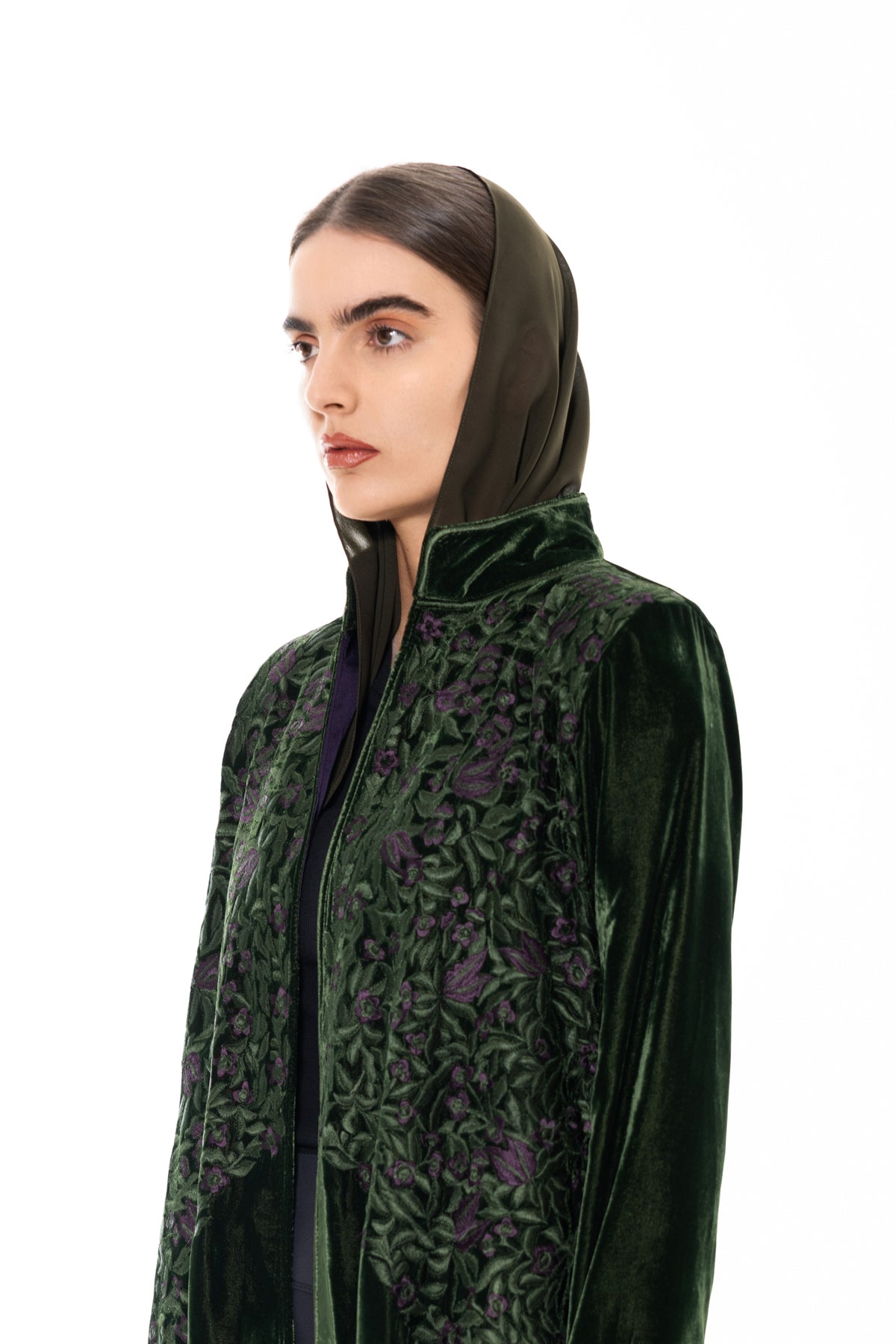 F004 green