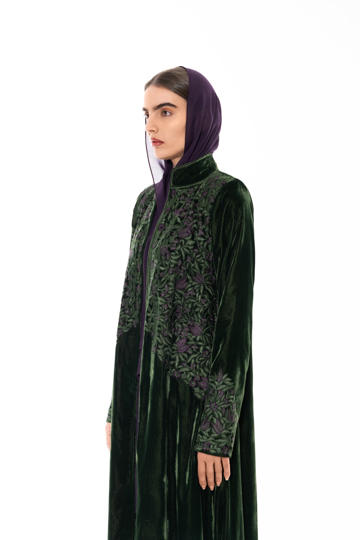 F004 green