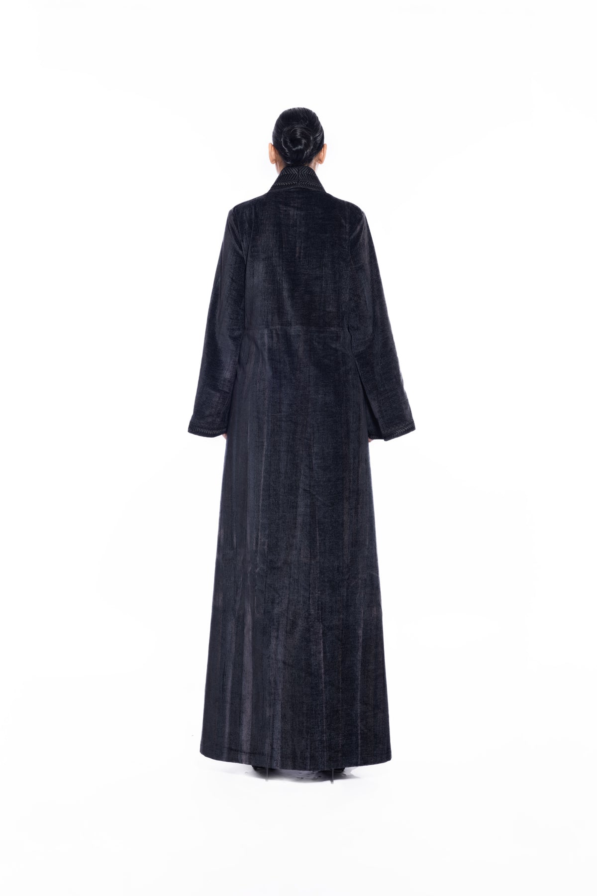 F028 Black