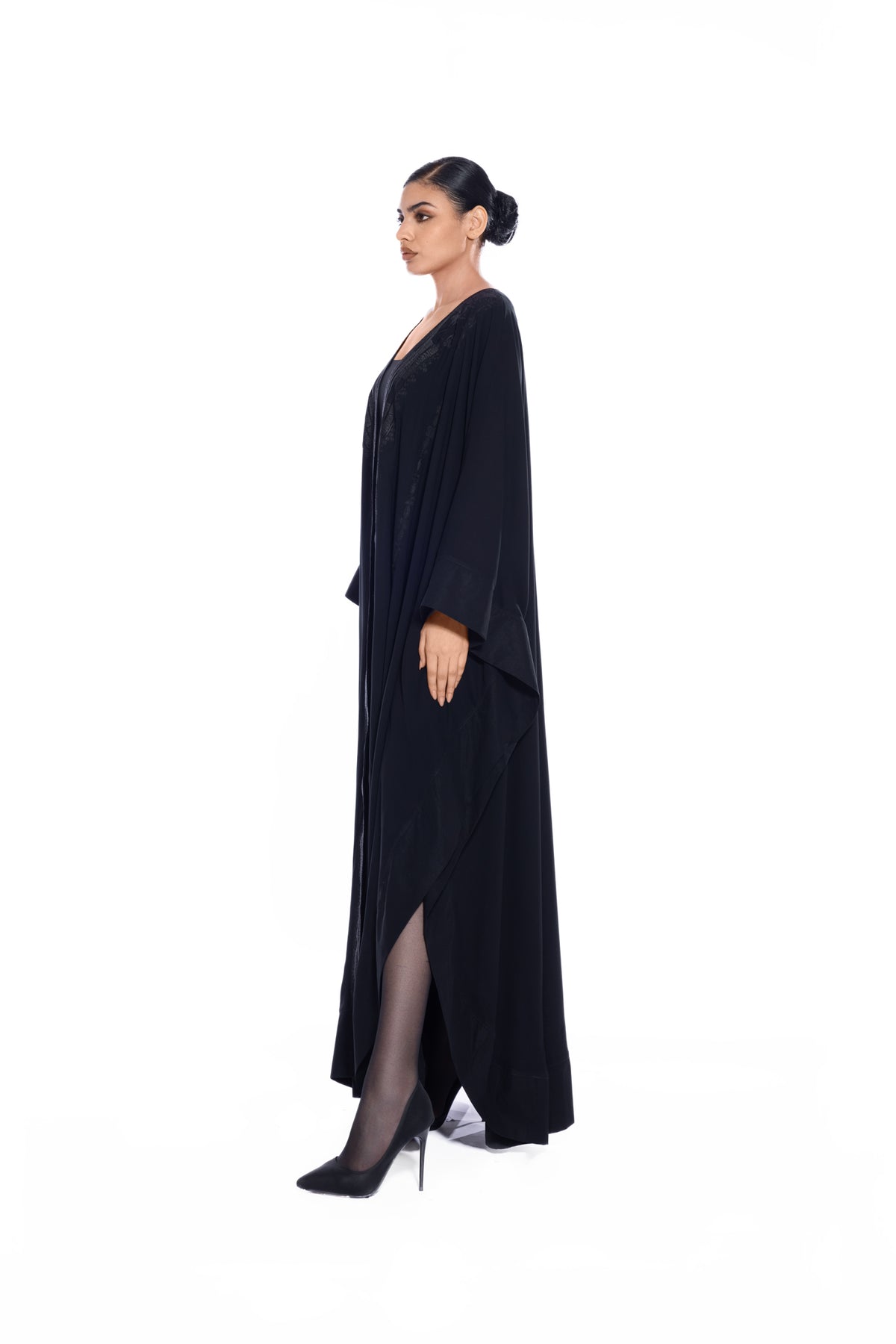 F014 black