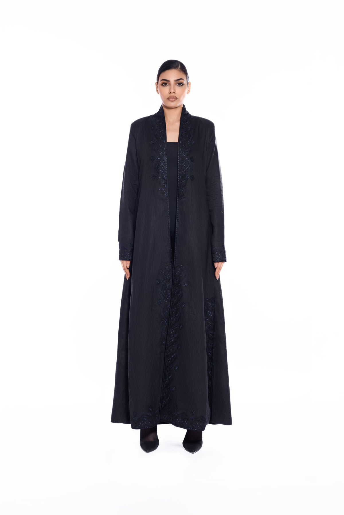 F023 black