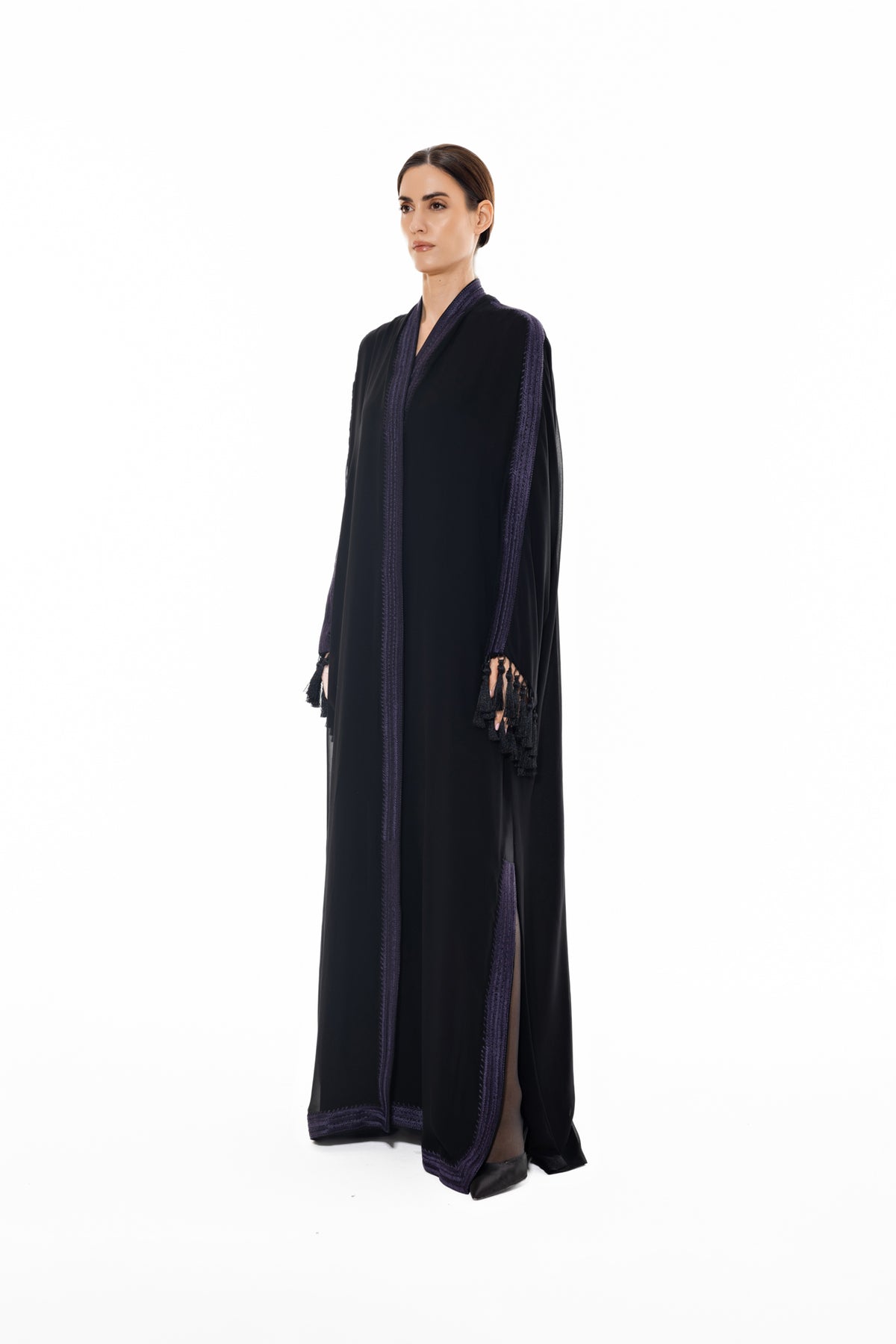 Pearl thread black