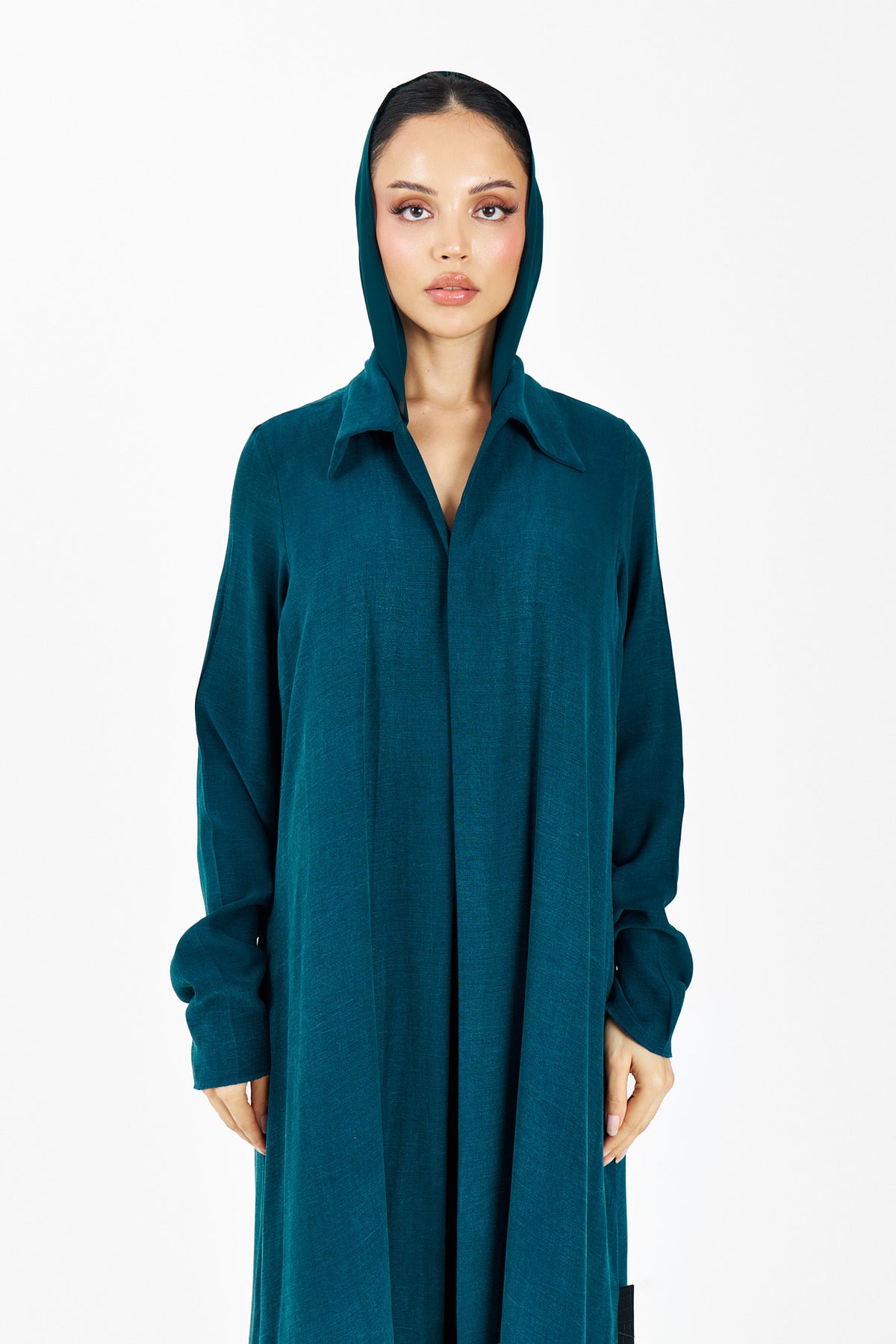T016 blue