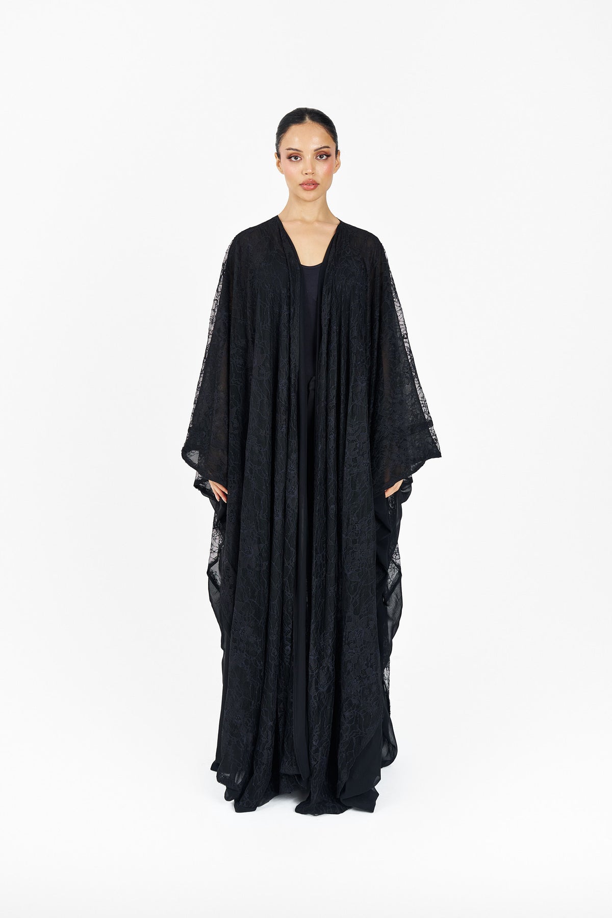 T037 black