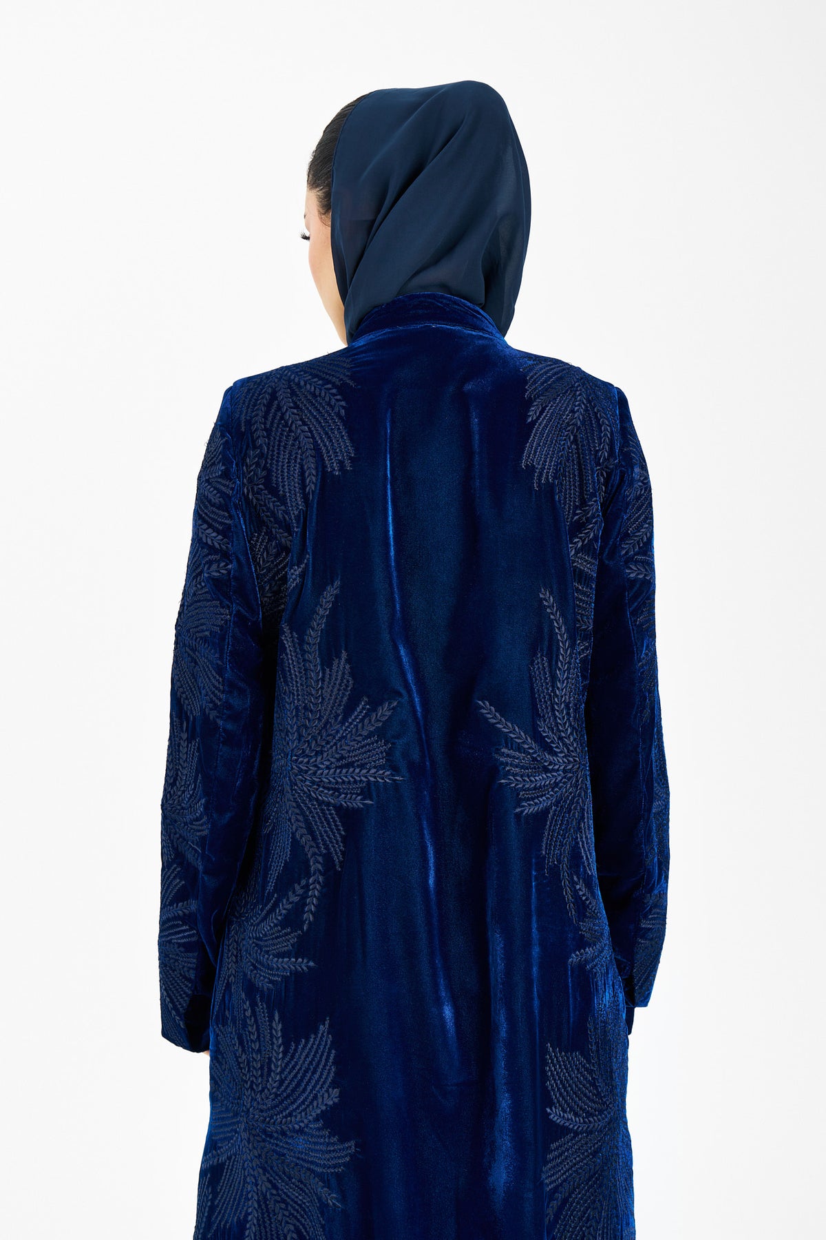 T011 blue