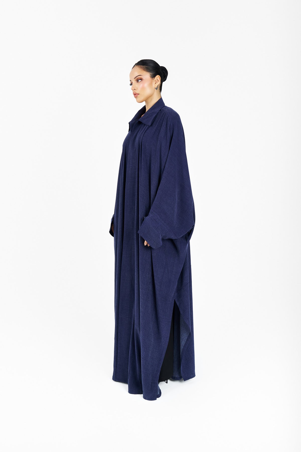 T017 blue